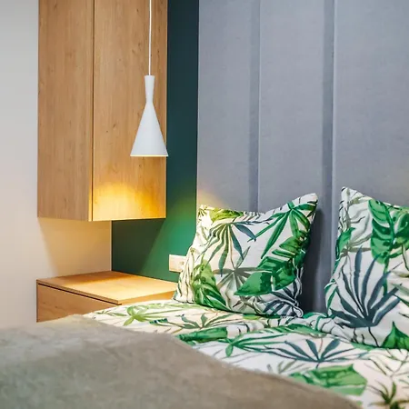 Apartament 21 *