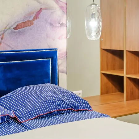 Apartament 21